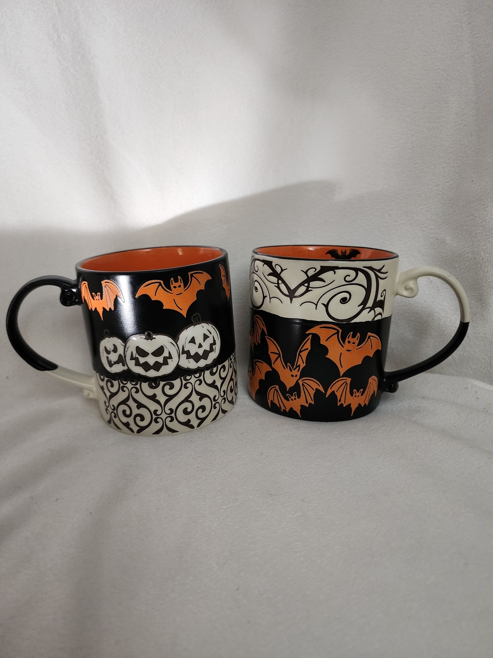 Halloween Bat & Jack-o'-Lantern Ceramic Mug - Orange and Black